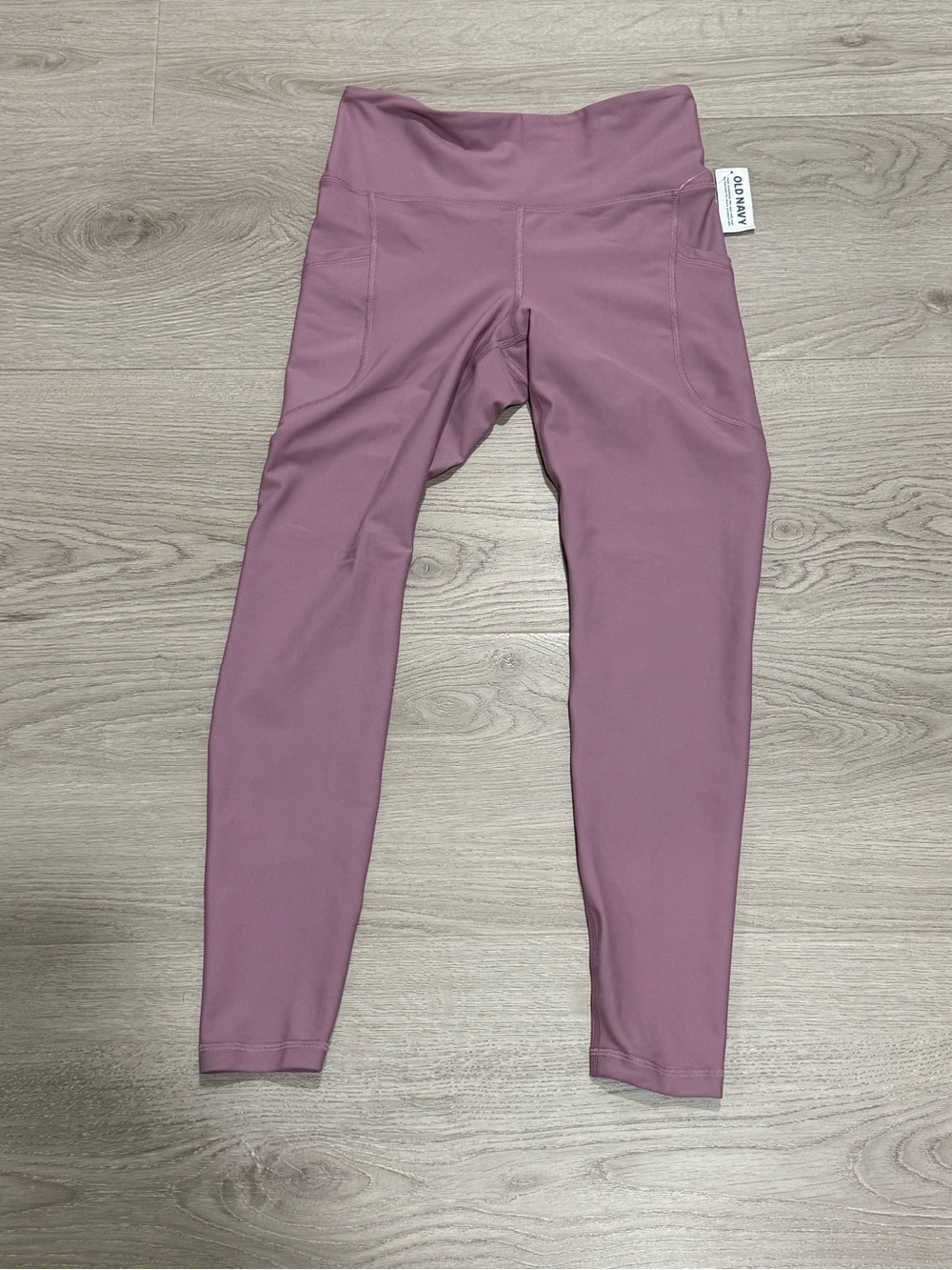 Old Navy Powersoft High-Waisted Side-Pocket 7/8 Leggings Purple Small